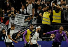 Depay e Yuri Alberto desequilibram e Corinthians vence Majestoso