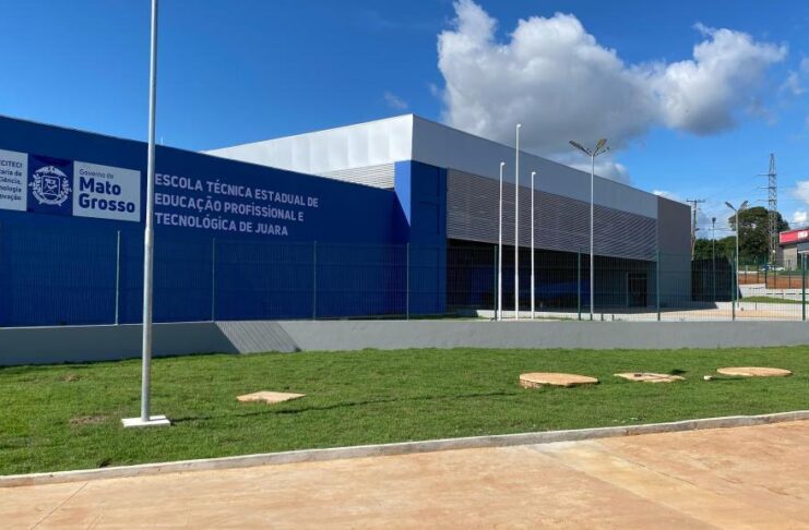 Governo sanciona lei que fortalece gestão das Escolas Técnicas Estaduais