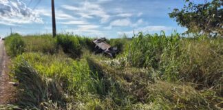 Adolescentes de 17 anos morrem em capotamento de caminhonete em MT