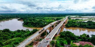 Governo de MT inaugura ponte na BR-163 em VG e entrega asfalto novo da MT-400 e de 4 bairros de Cuiabá