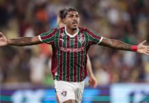 Flu bate Corinthians no Maracanã e assume vice-liderança do Brasileiro