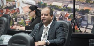 ‘Não vou vender minha alma’, diz Ilde em disputa para presidência da Câmara