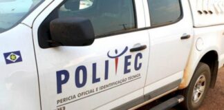 Bebê de 5 meses morre após mamar e dormir com o pai