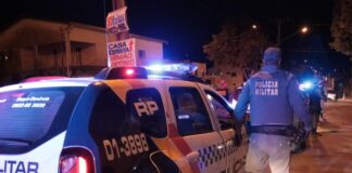 Homem é preso por agredir e ameaçar mãe idosa em Cuiabá