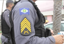 Alunos de 15 anos são detidos após invadir escola, vandalizar salas e pichar facção em Sorriso