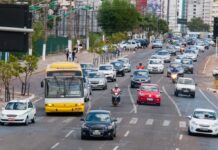 IPVA com desconto de 3% para veículos com placas finais 8, 9 e 0 pode ser pago até dia 20 de maio
