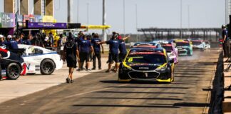 Nelsinho Piquet vence em Cuiabá única prova noturna do cirtuito brasileiro de Stock Car