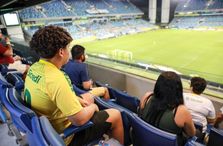 Setasc abre inscrições para sorteio do Camarote dos Autistas para jogo entre Cuiabá e Vila Nova