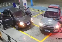 Veja Vídeo – Policiais resgatam homem mantido refém em carro roubado em Guarulhos; veja vídeo