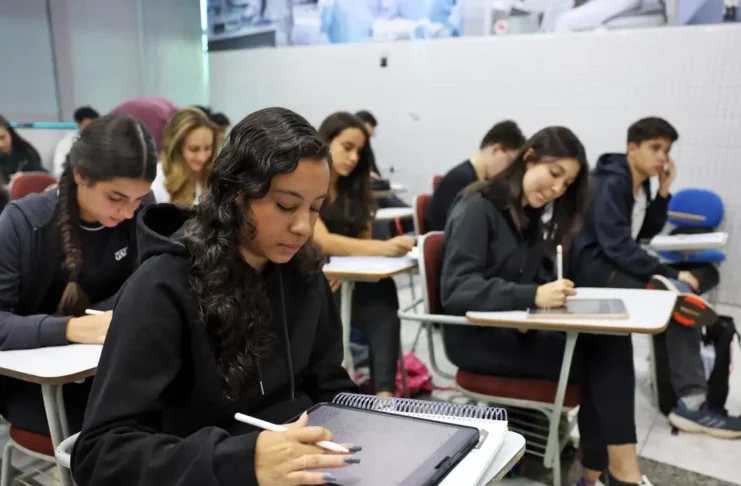 Prouni recebe 529,7 mil inscrições para o segundo semestre de 2026