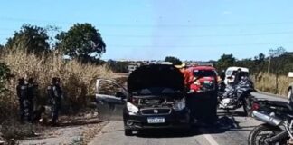 Criminoso armado morre e outro é preso após perseguição em rodovia