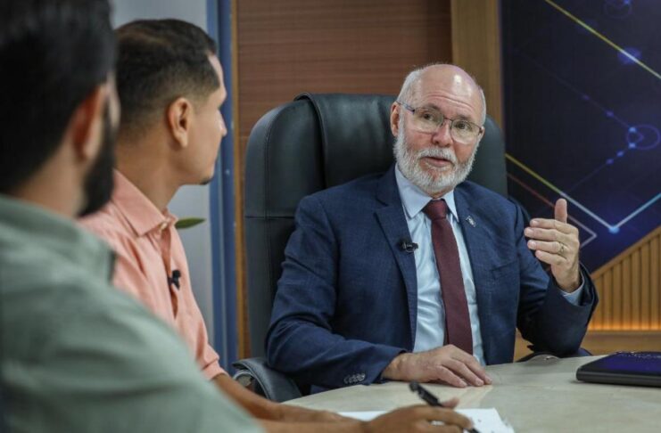 Chefe da PGE pede exoneração do cargo após operação; Pivetta destaca ‘caráter irretocável’