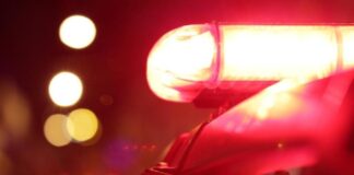 Homem fica ferido ao ser agredido com martelo pela esposa