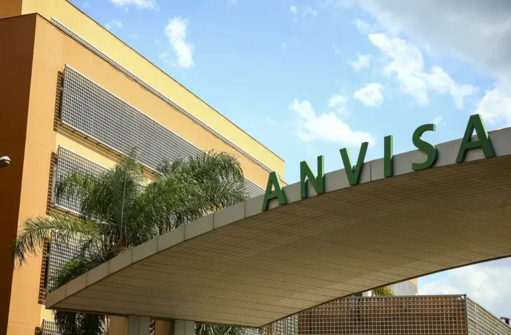 Anvisa proíbe lotes irregulares de medicamento para esclerose múltipla