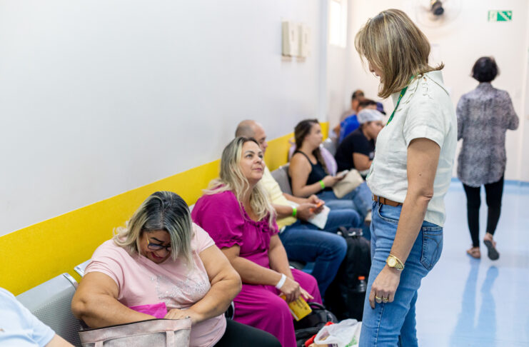 Cuiabá promove ação de prevenção ao câncer de mama com exames e atendimentos gratuitos no CER Pascoal Ramos