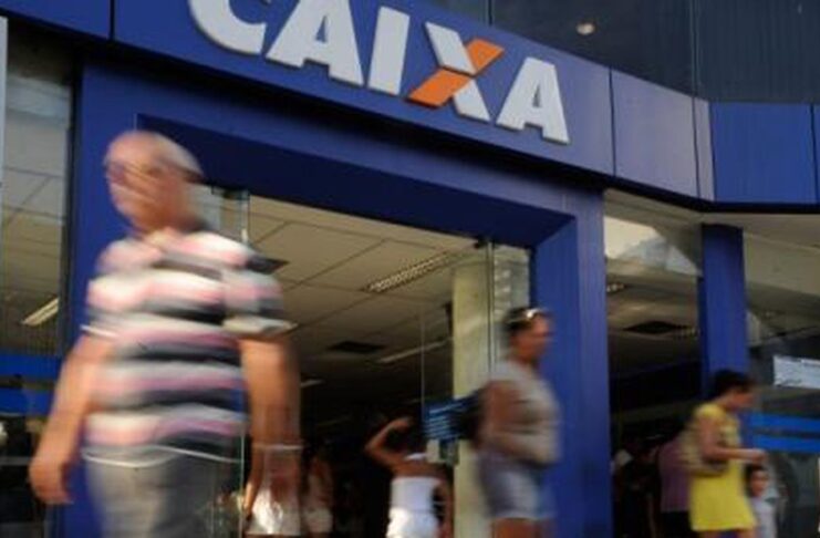 Saiba como ficam os serviços bancários no feriado do dia 12 de outubro