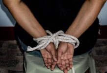 Homem é sequestrado e espancado por colegas de trabalho; faccionados chegaram a ser acionados