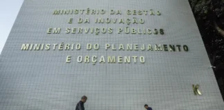 Governo pretende realocar R$ 20 bilhões no Orçamento de 2027